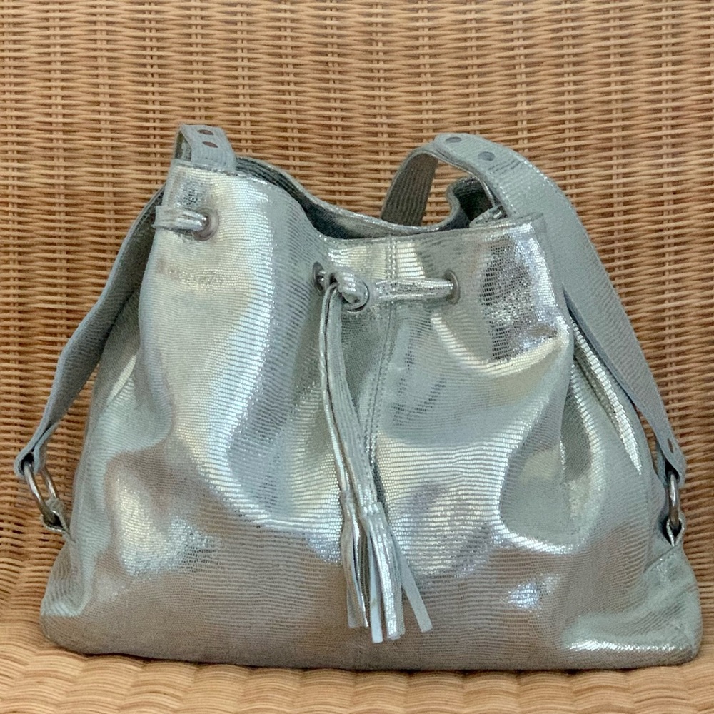 VINTAGE 1980s Silver Leather Drawstring Bucket Bag from New Zealand, ON SALE